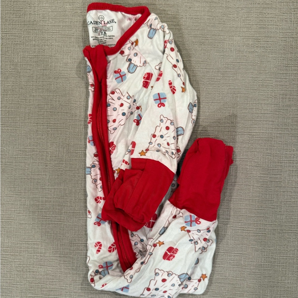 Caden Lane Holiday Zippy